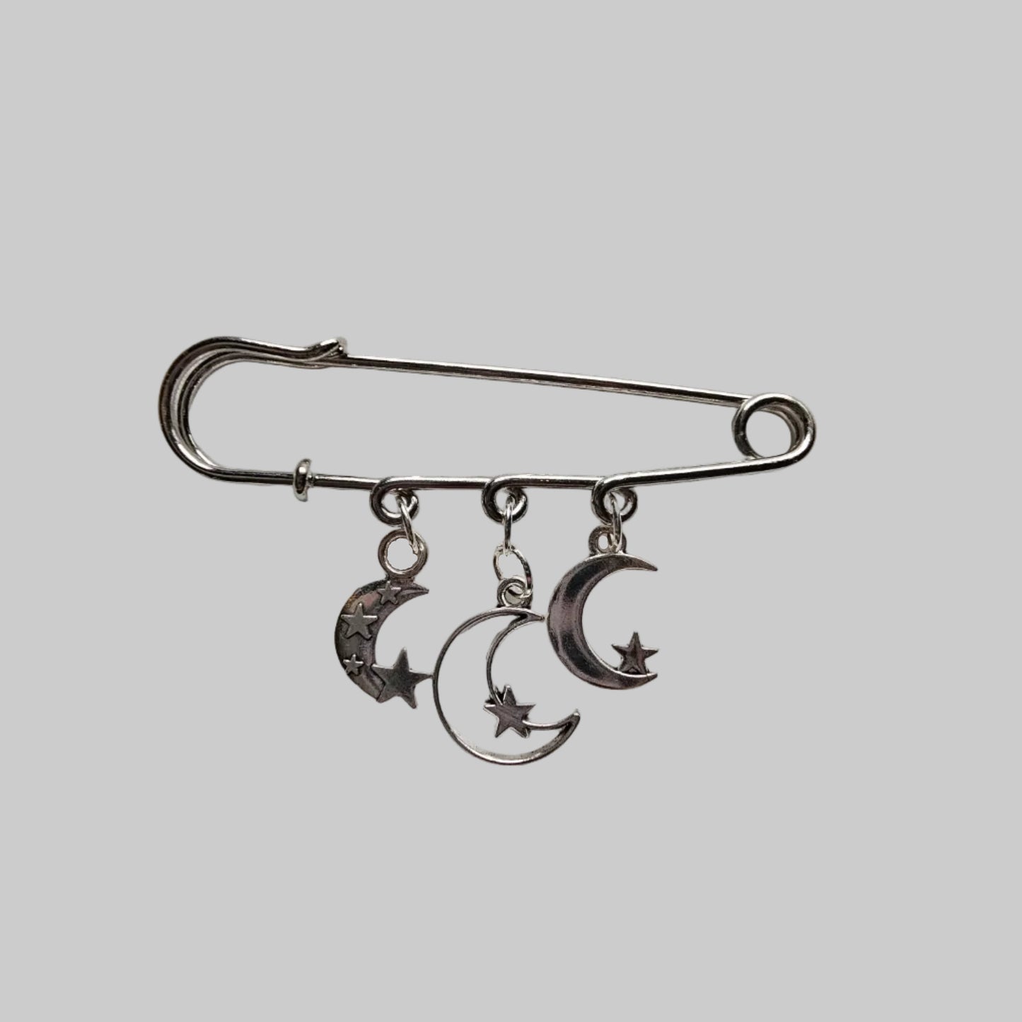 Moon and star large safety pins