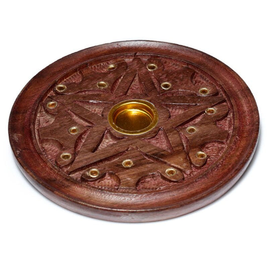 Round wooden ash catcher with carves star
